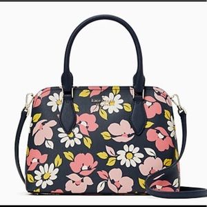 ♠️kate spade ♠️ small Darcy Satchel